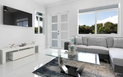 Caves Hilltop New Providence Paradise Island BS