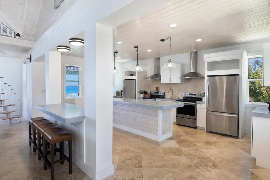 Blue House Eleuthera BS