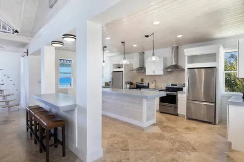 Blue House Eleuthera BS