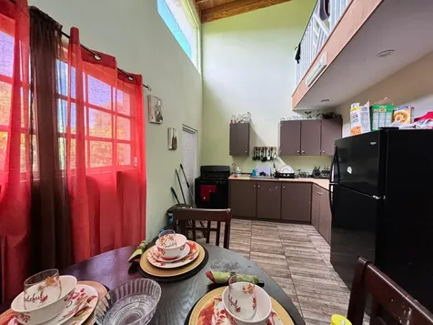 Kim's Crescent, Baillou H New Providence Paradise Island BS