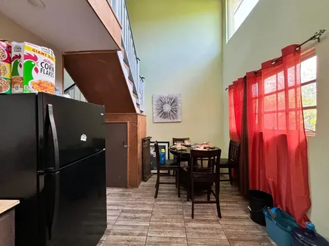 Kim's Crescent, Baillou H New Providence Paradise Island BS