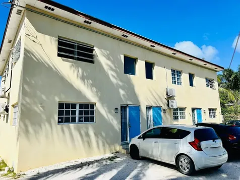 Kim's Crescent, Baillou H New Providence Paradise Island BS