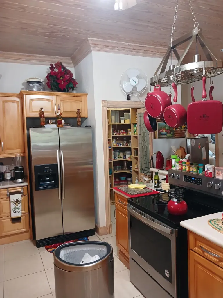 Bayview Court 43 Grand Bahama Freeport BS