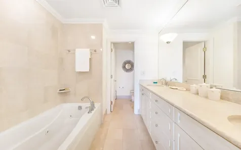 Bayroc New Providence Paradise Island BS