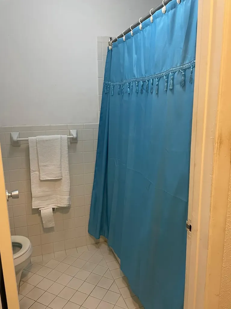 Jansel Court Grand Bahama Freeport BS