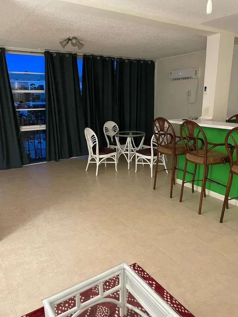 Jansel Court Grand Bahama Freeport BS