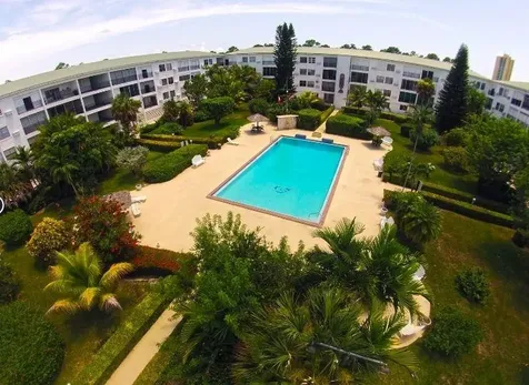 Jansel Court Grand Bahama Freeport BS