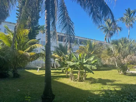 Jansel Court Grand Bahama Freeport BS