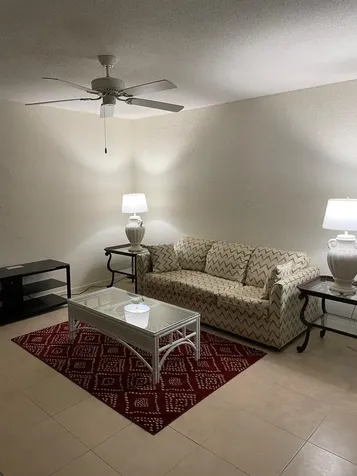 Jansel Court Grand Bahama Freeport BS