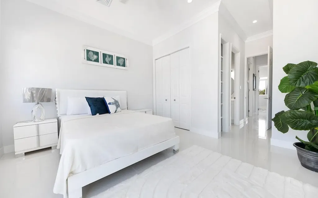 Caves Hilltop Atlantic Drive New Providence Paradise Island BS