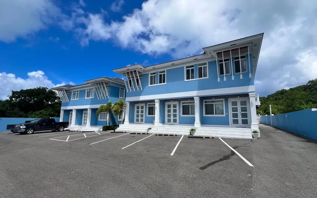 Caves Hilltop Atlantic Drive New Providence Paradise Island BS