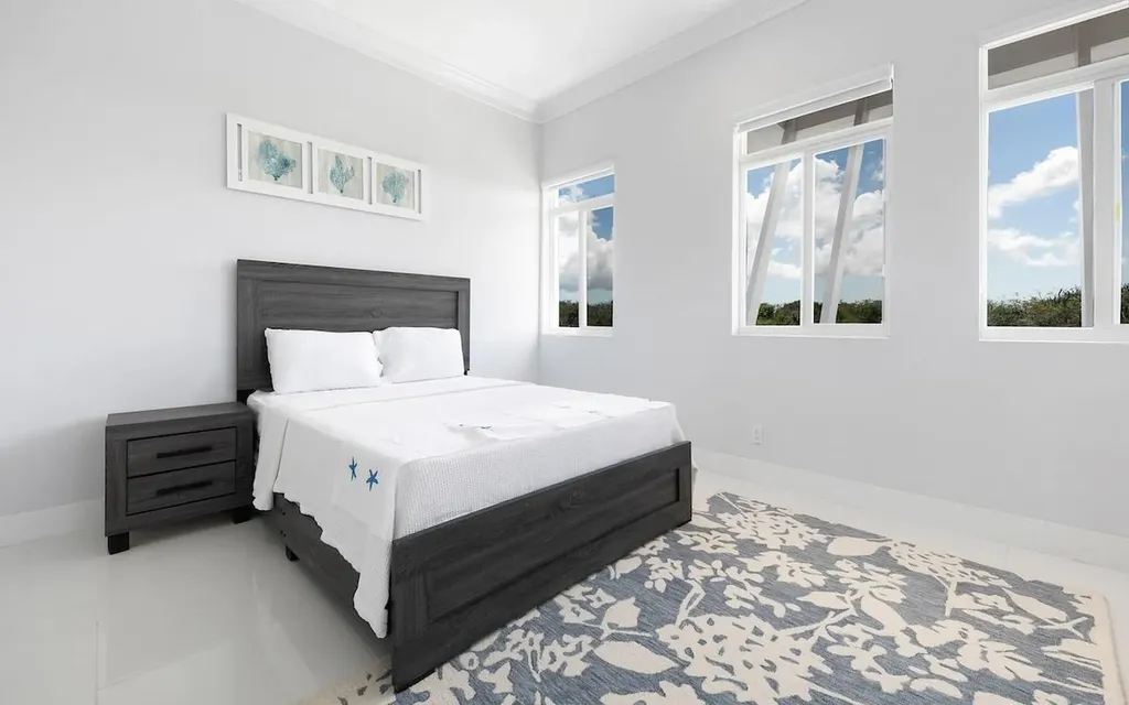 Caves Hilltop Atlantic Drive New Providence Paradise Island BS