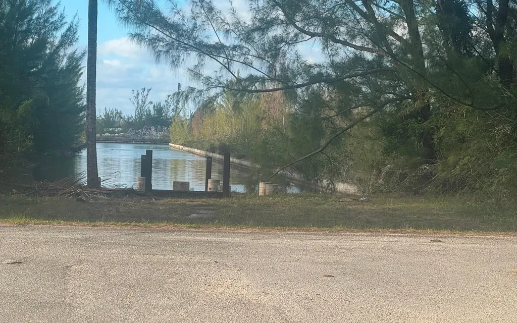 Lincoln Green Corner Lot Grand Bahama Freeport BS