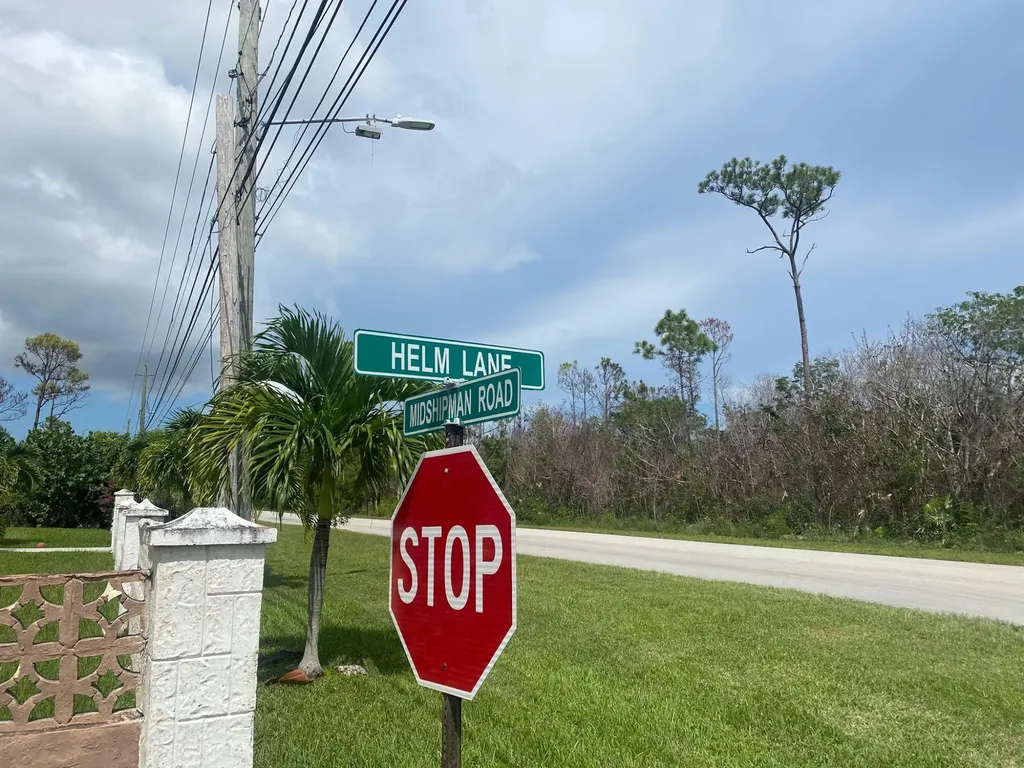 Helm Lane, Freeport, Gran 9 Grand Bahama Freeport BS
