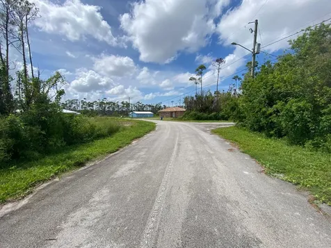 Helm Lane, Freeport, Gran 9 Grand Bahama Freeport BS