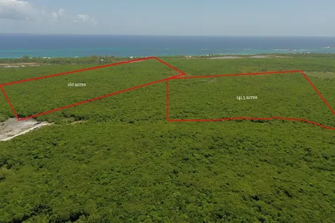 141.3 Acres Burns Pond Eleuthera BS