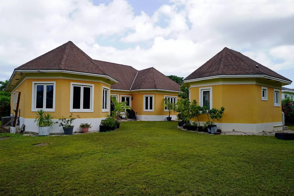 Jacaranda New Providence Paradise Island BS