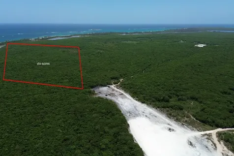 160 Acres Burns Pond Eleuthera BS