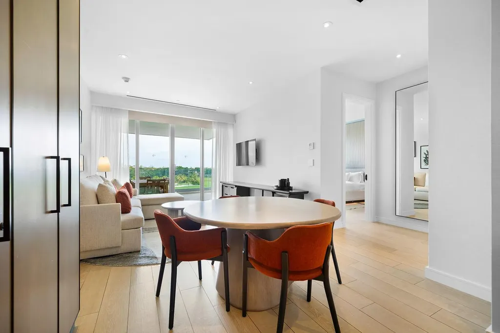 Goldwynn New Providence Paradise Island BS