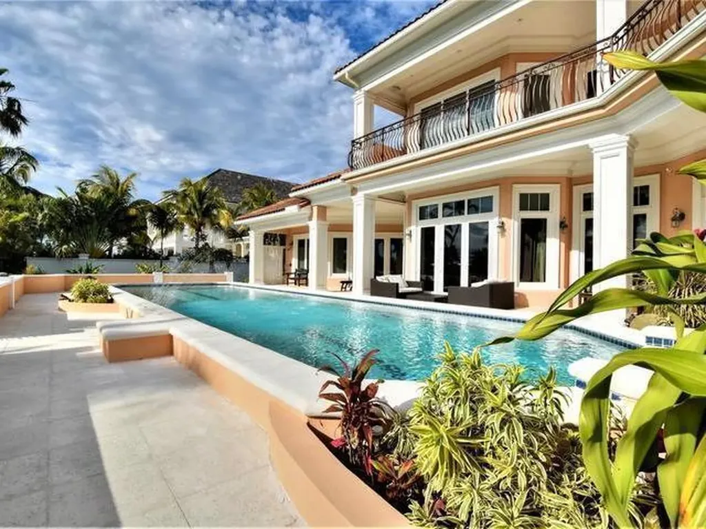 New Providence Paradise Island BS, 31 Ocean Club Estates