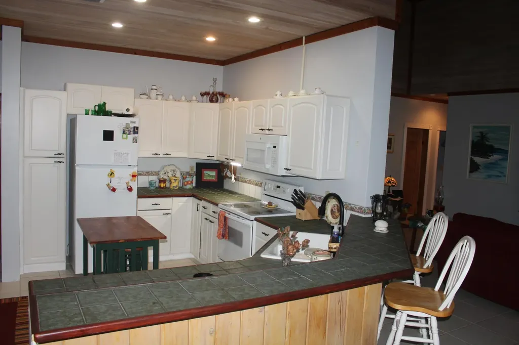 Bouganvilla Lane 42 Abaco BS