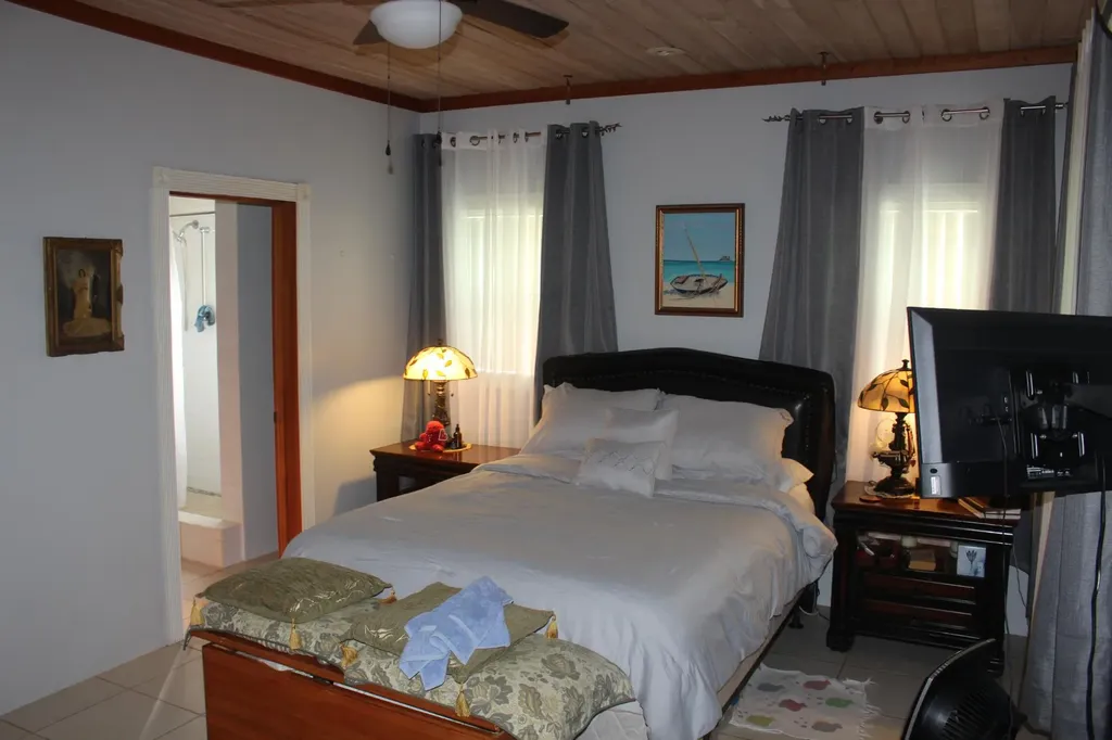 Bouganvilla Lane 42 Abaco BS