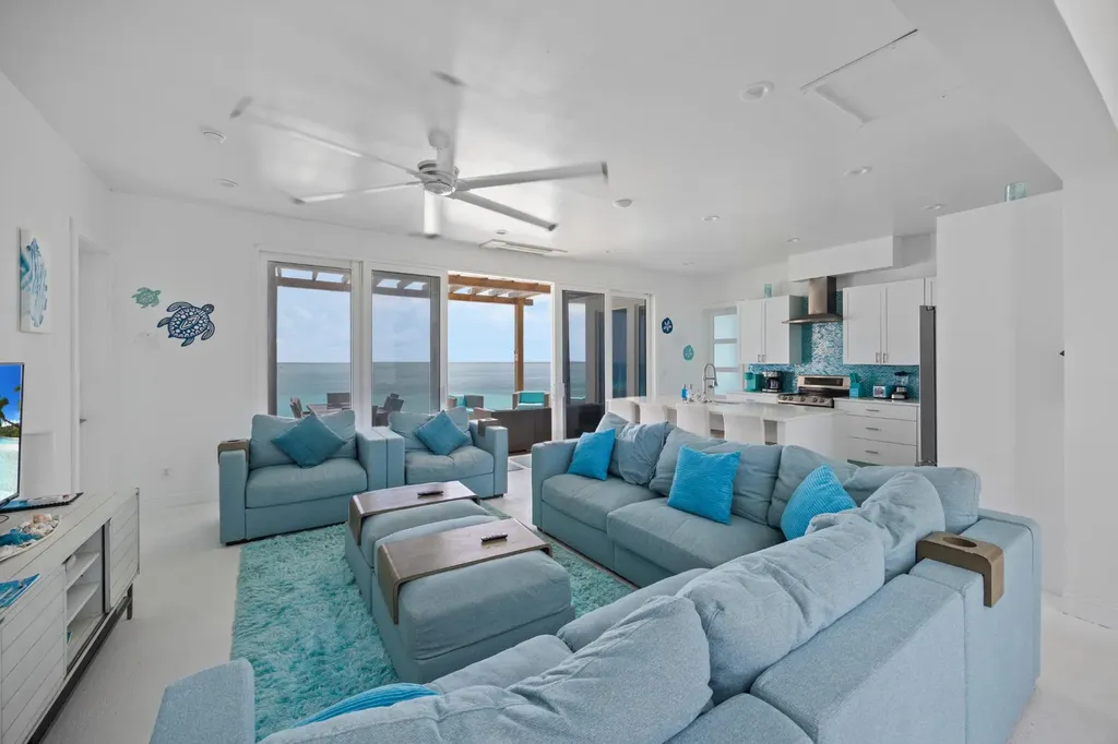 Breakwater Drive Exuma BS