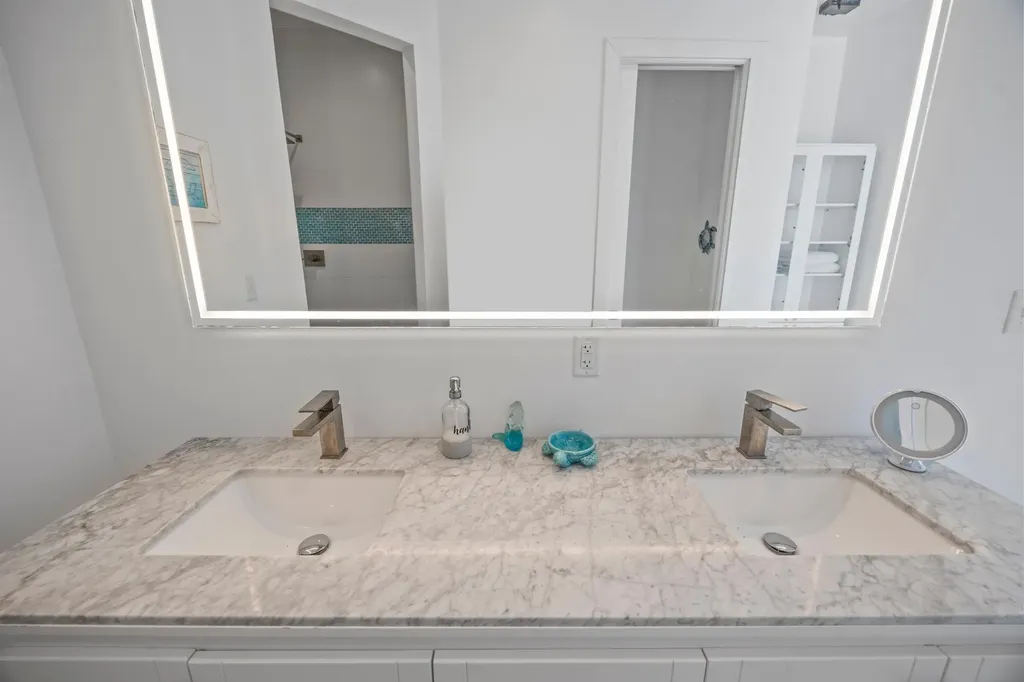 Breakwater Drive Exuma BS