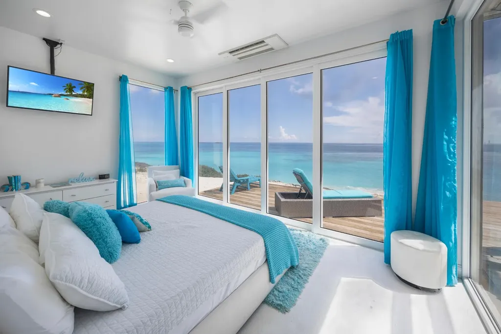 Breakwater Drive Exuma BS