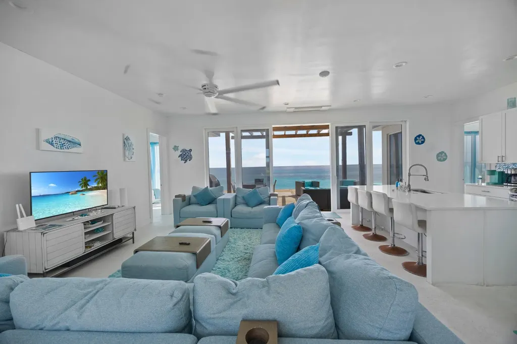 Breakwater Drive Exuma BS