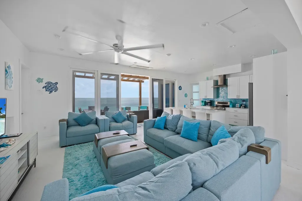 Breakwater Drive Exuma BS
