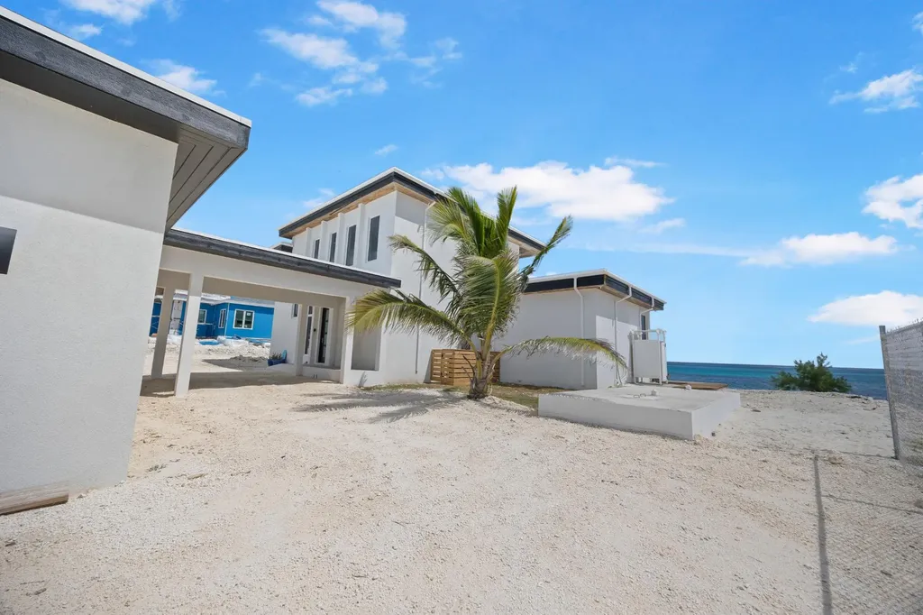 Breakwater Drive Exuma BS