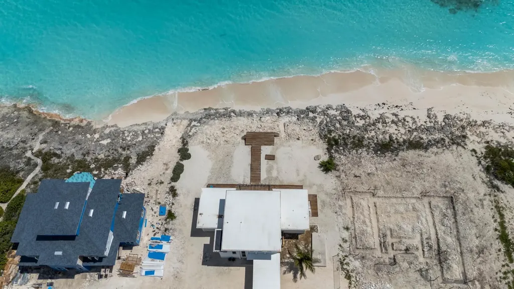 Breakwater Drive Exuma BS