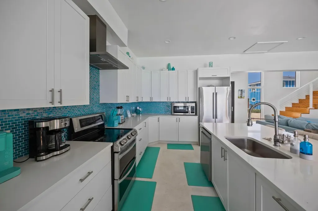 Breakwater Drive Exuma BS