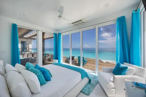 Breakwater Drive Exuma BS