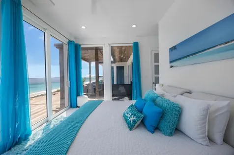 Breakwater Drive Exuma BS