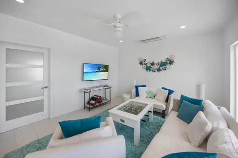 Breakwater Drive Exuma BS