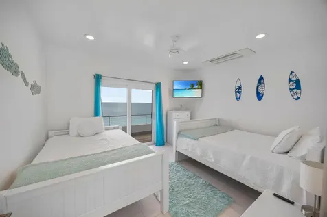 Breakwater Drive Exuma BS