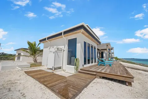 Breakwater Drive Exuma BS