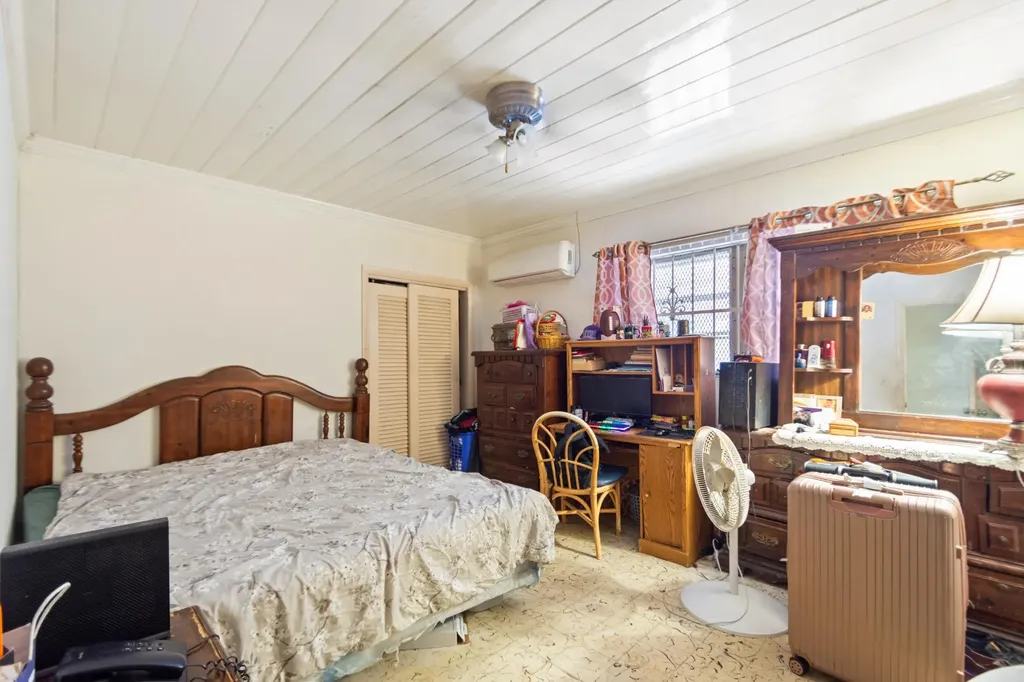 Sea Breeze Lane New Providence Paradise Island BS