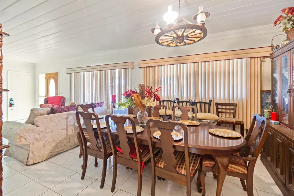 Sea Breeze Lane New Providence Paradise Island BS