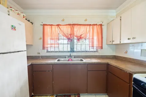 Sea Breeze Lane New Providence Paradise Island BS