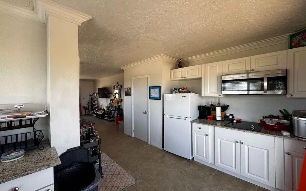 Fountain Bay Duplex Cat Island BS