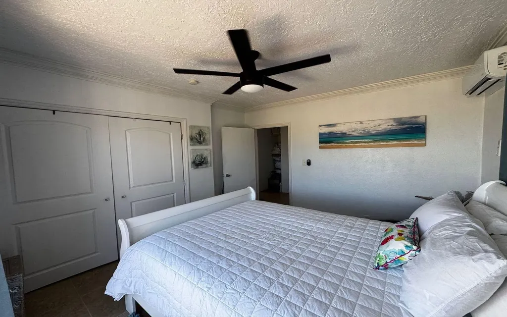 Fountain Bay Duplex Cat Island BS