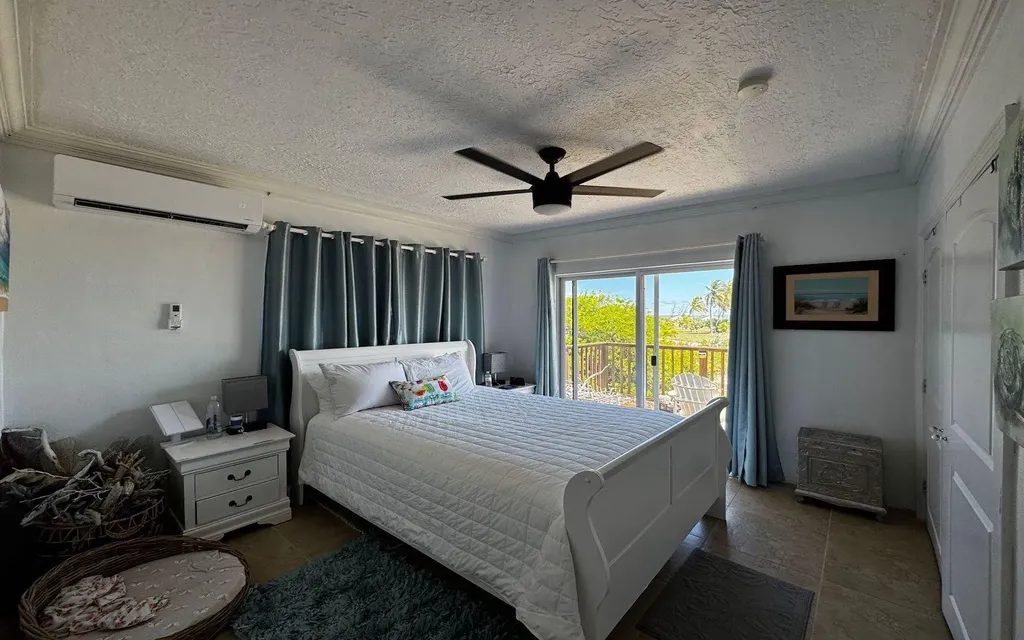 Fountain Bay Duplex Cat Island BS