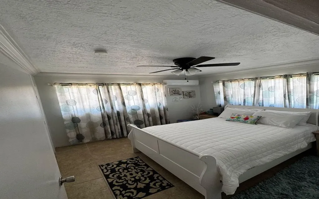 Fountain Bay Duplex Cat Island BS