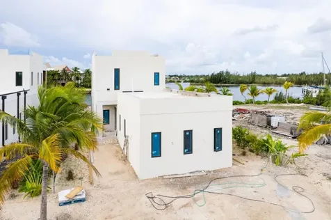 O2 Resort Grand Bahama Freeport BS