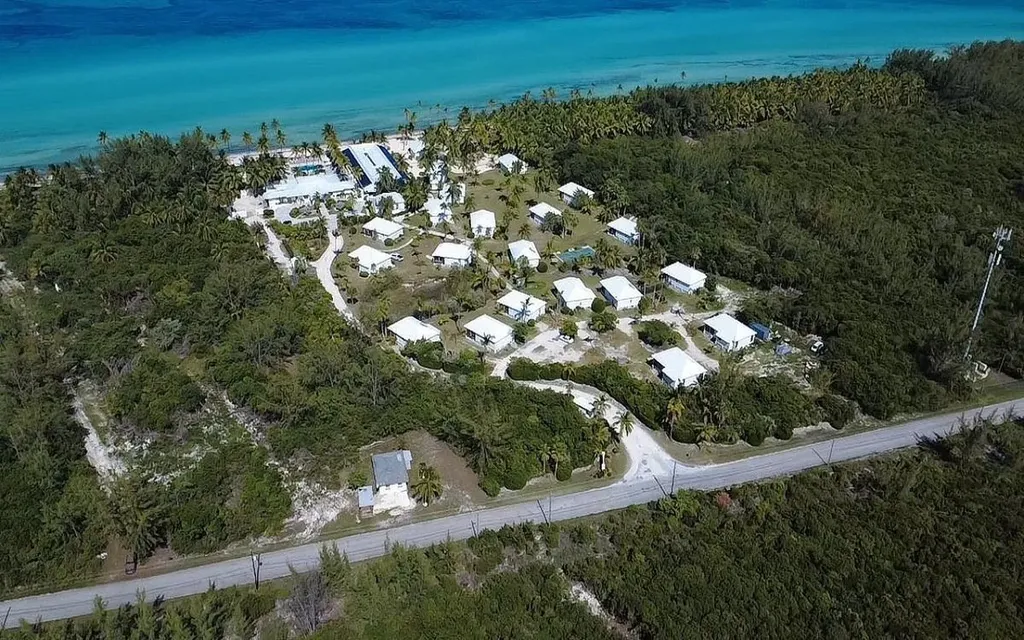 26 C Driggs Hill Andros BS