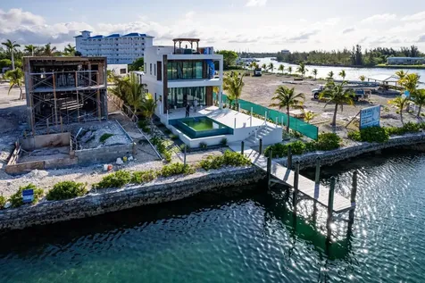 O2 Resort Grand Bahama Freeport BS