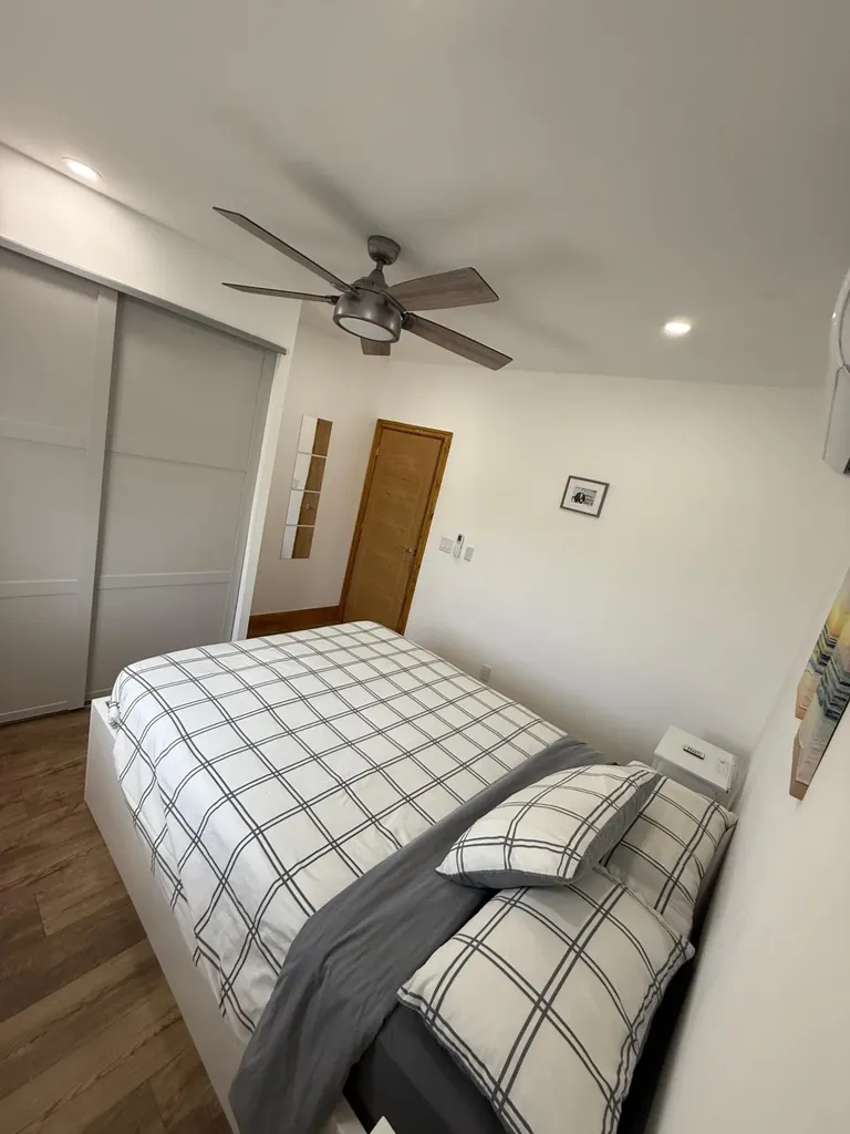 Sunny Hills Road Exuma BS